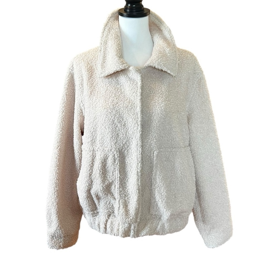 NWT Jean Jacket Style Faux Shearling Jacket SZ M